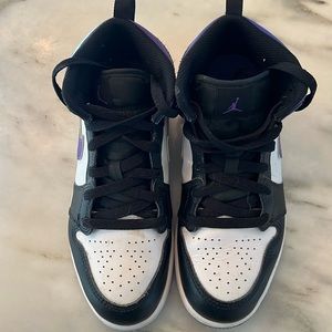 Nike boys Air Jordan size 3, worn three times